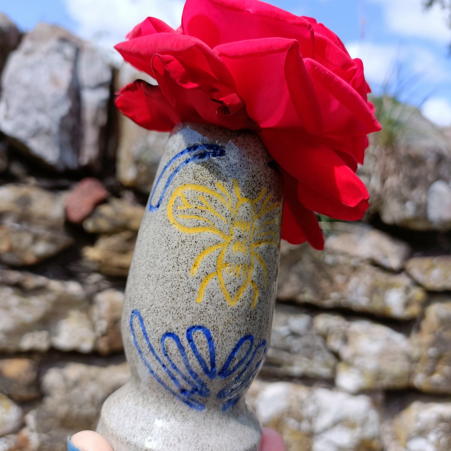 Bee - Single bud vase