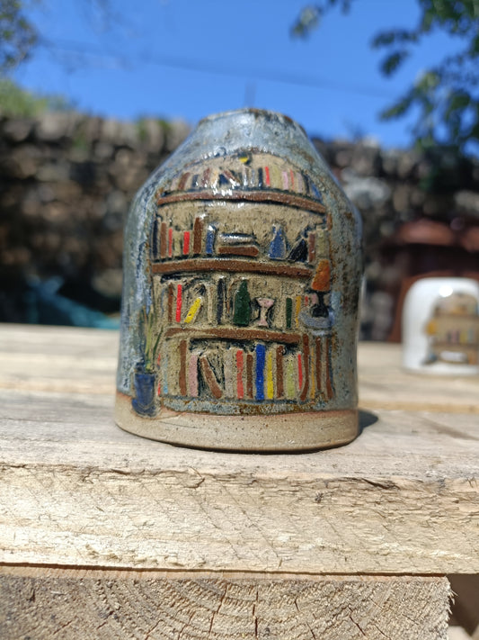 Mini book shelf bud vase
