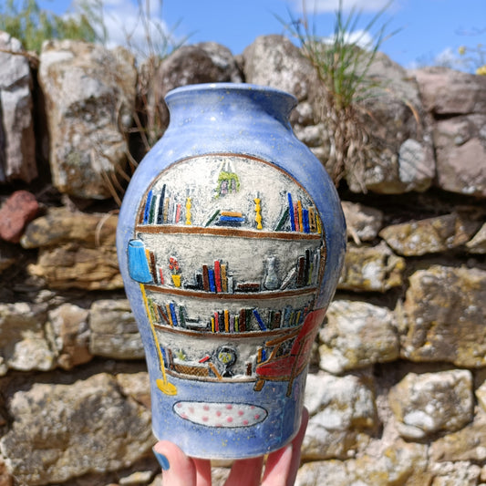 Book Nook Vase - Large