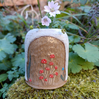 Mini Mushroon bud vase